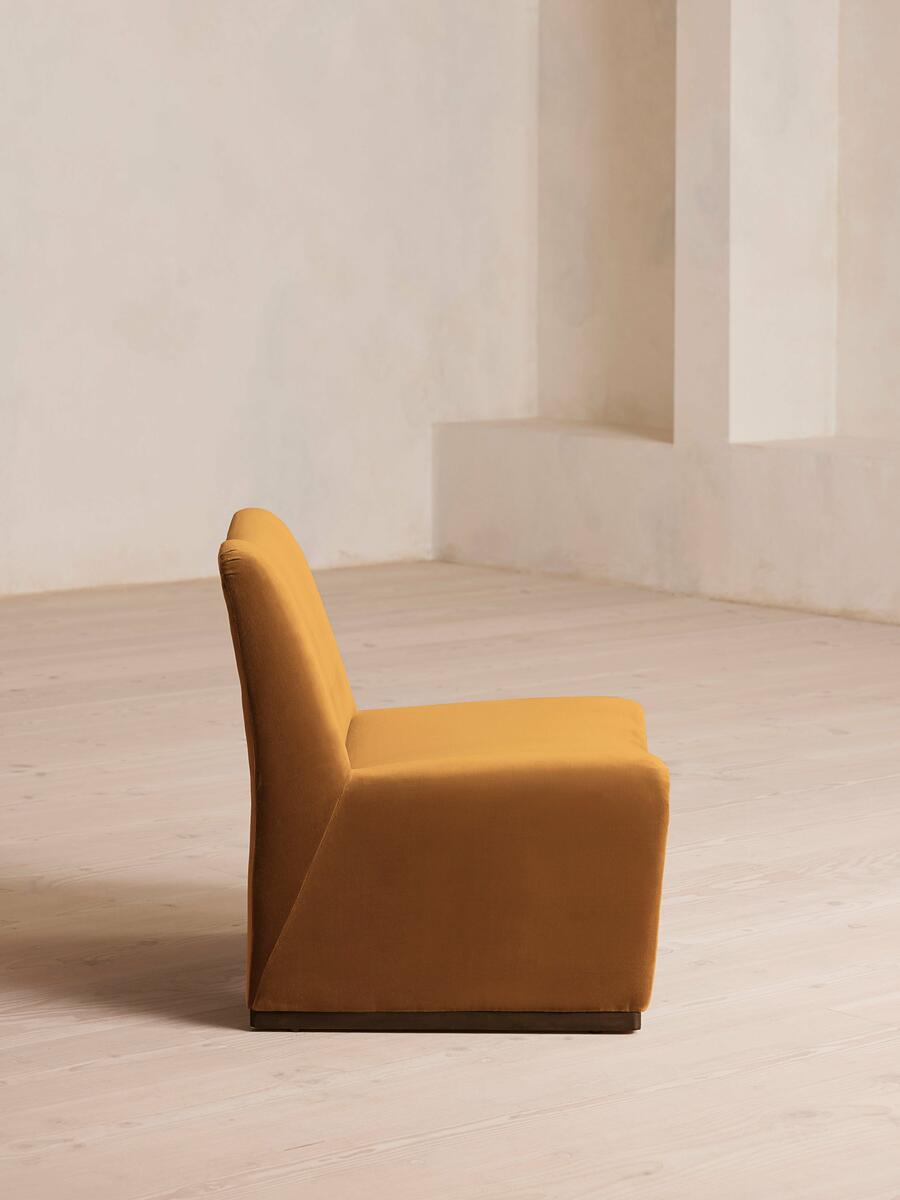 Lovett Armchair - Velvet - Mustard - Images - Image 4