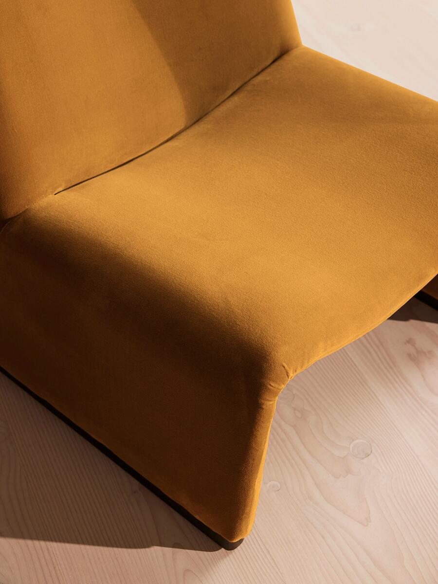 Lovett Armchair - Velvet - Mustard - Images - Image 7