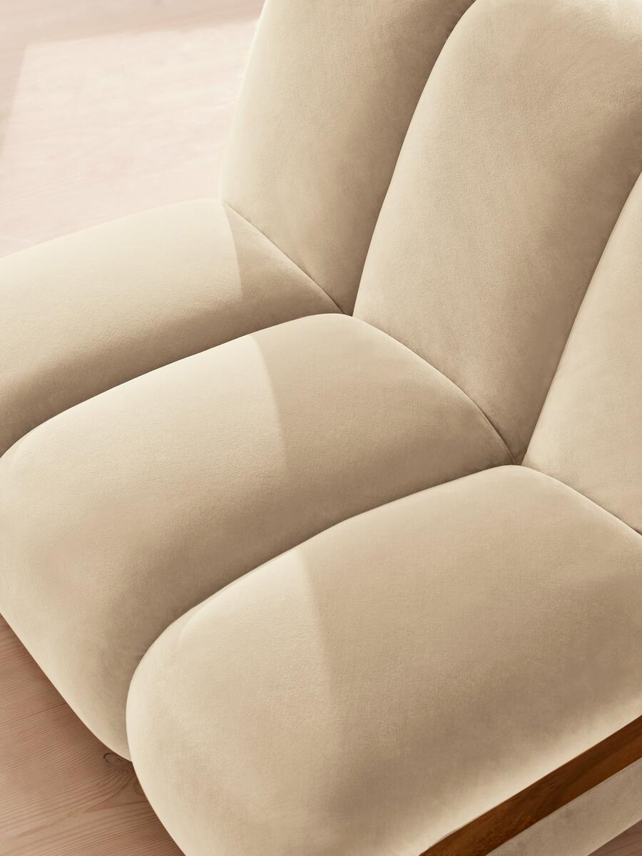 Noelle Modular Armchair - Velvet Porcelain - Images - Image 6
