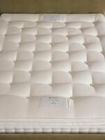 Hypnos Woolsleeper Pillow Top Mattress - UK Double (135x190cm) - Images - Thumbnail 3