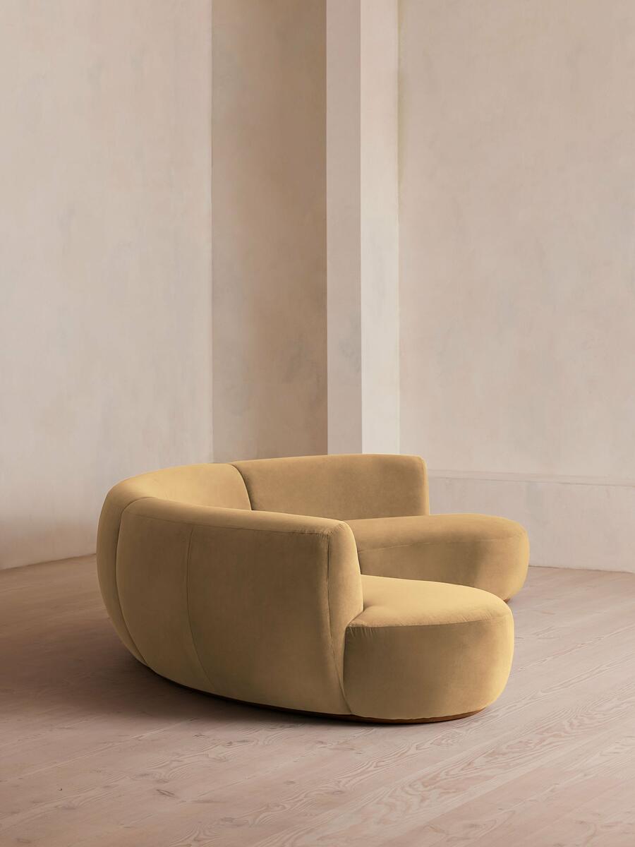 Aline Serpentine Modular Sofa - Four Seater - Camel Velvet - Images - Image 3