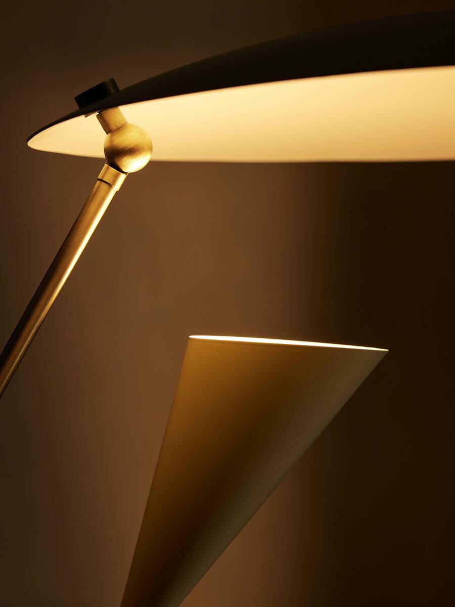 Reilly Floor Lamp - Images - Image 4