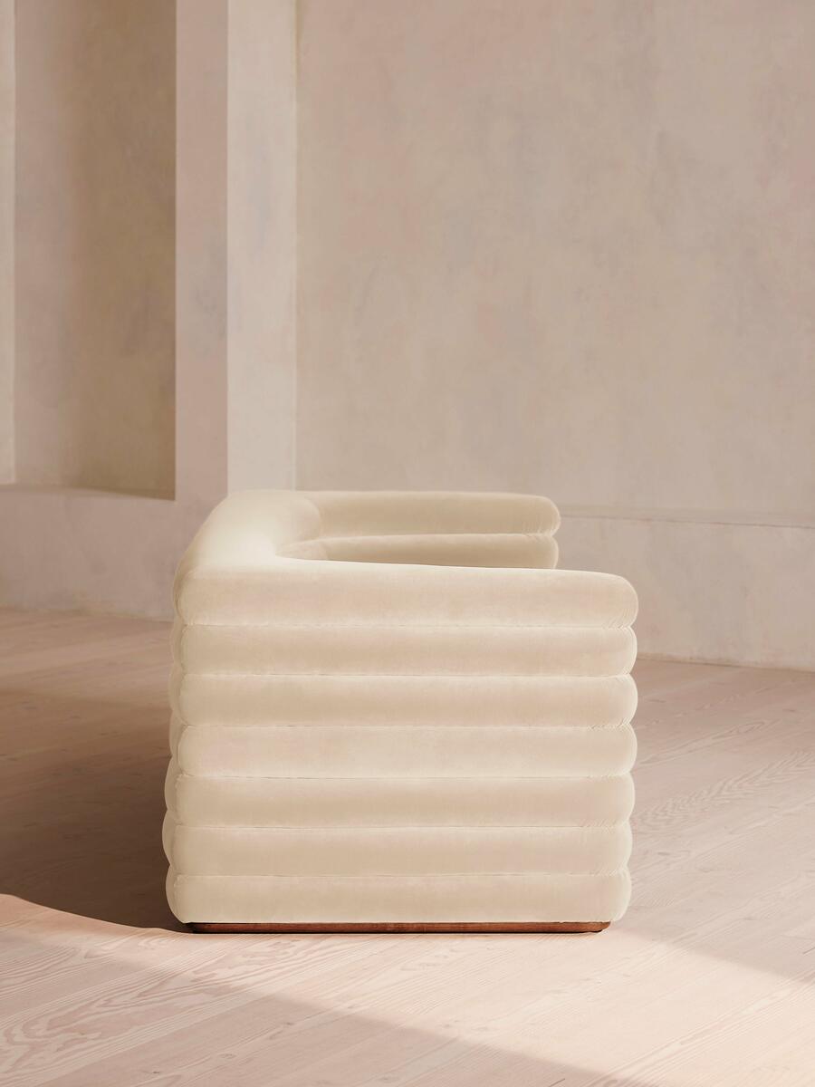 Laura Three Seater Sofa - Velvet - Porcelain - Images - Image 3