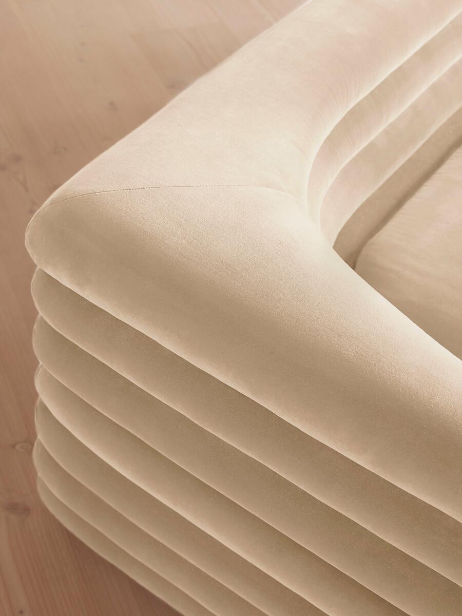 Laura Three Seater Sofa - Velvet - Porcelain - Images - Image 6